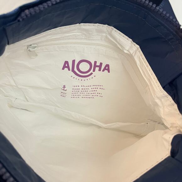 Aloha collection• Monochrome bag CROSSBODY
Adrift in SERENE - Picture 13 of 14